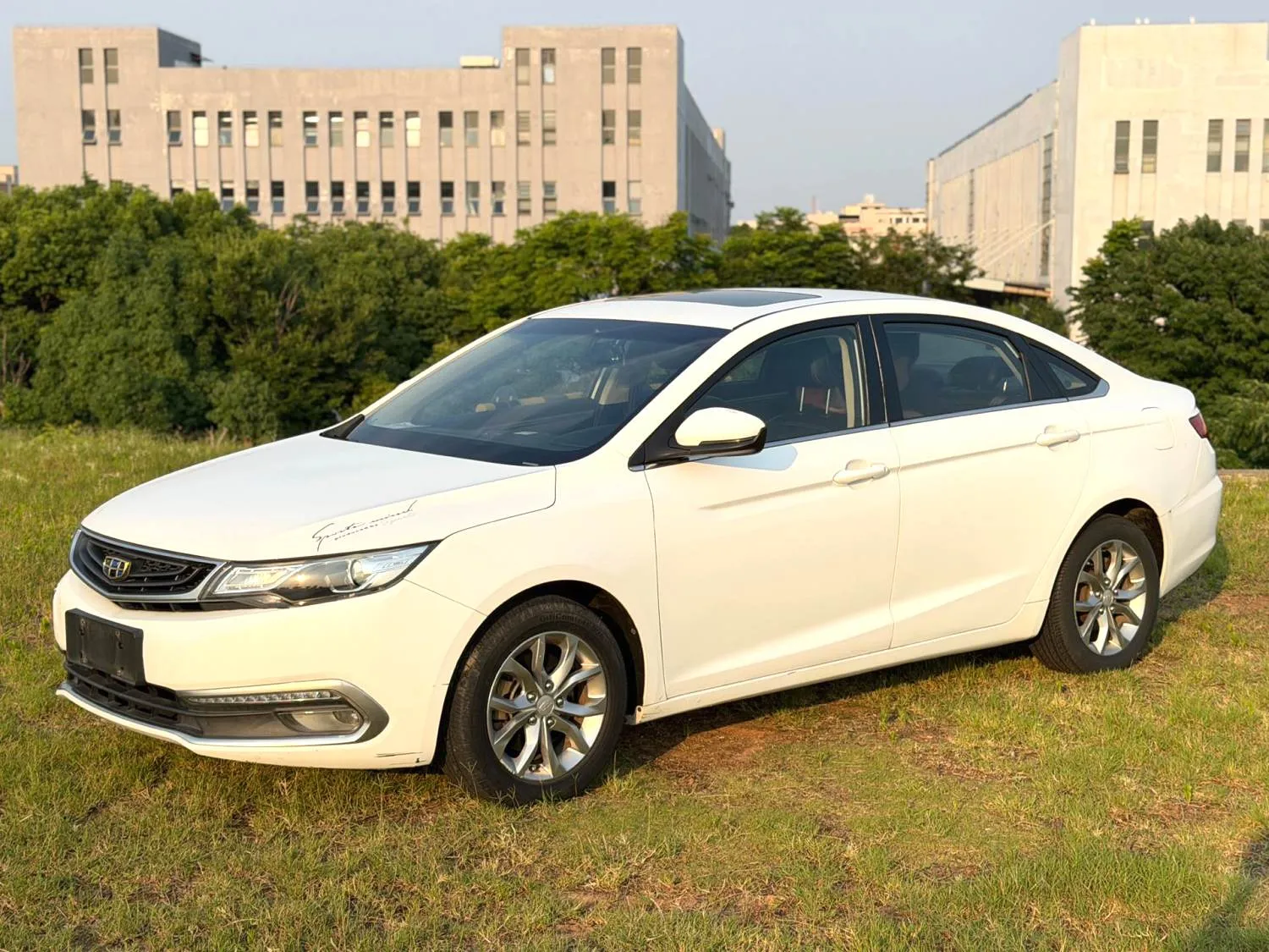 GEELY Emgrand GL