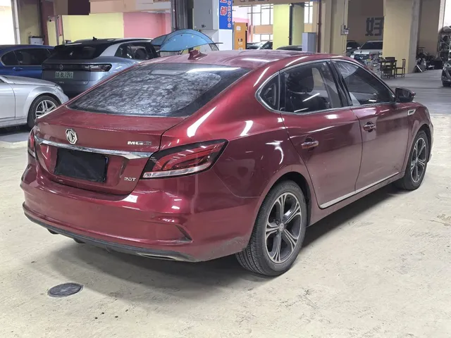 Photo 5